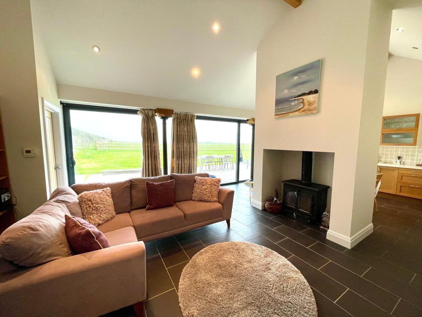 Cosy Barn With Views In Wick Vale Of Glamorgan Eksteriør bilde