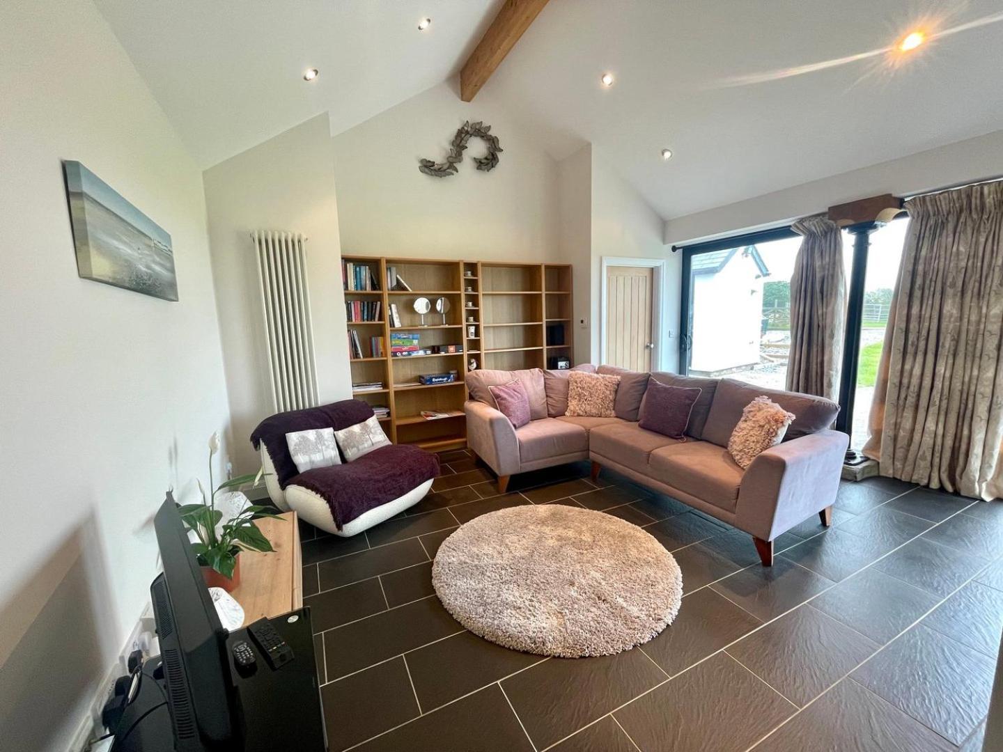 Cosy Barn With Views In Wick Vale Of Glamorgan Eksteriør bilde