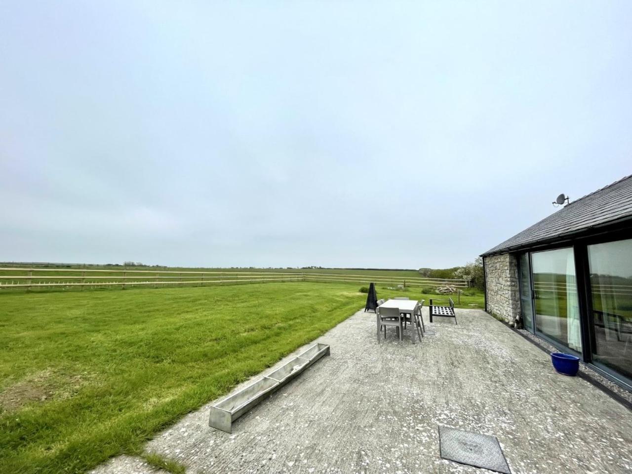 Cosy Barn With Views In Wick Vale Of Glamorgan Eksteriør bilde